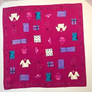 Elaine Gold Poshmark Scarf 💓